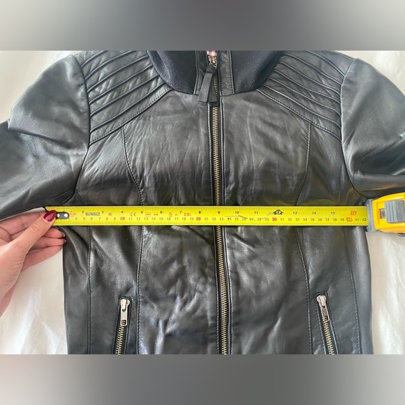 Leather jacket - Picture 5 of 5